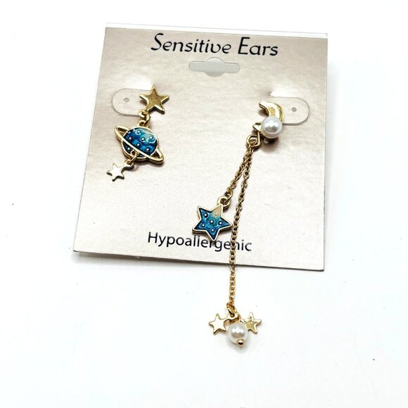Mismatched Planet Star Moon Dangle Earrings Gold Blue Enamel Pearl Hypoallergeni - Picture 1 of 5